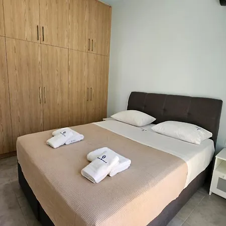 Rhodes Апартаменти