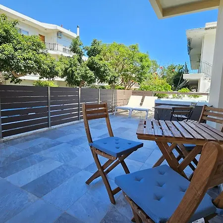 Rhodes Апартаменти *